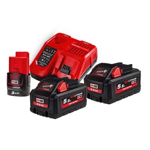 M18 HNRG-552 18 V. HIGH OUTPUT BATTERISETT 2X5,5 Ah M/LADER