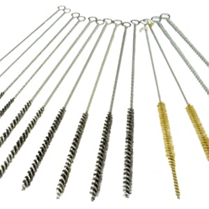 BØRSTESETT GLØDEPLUGGHULL